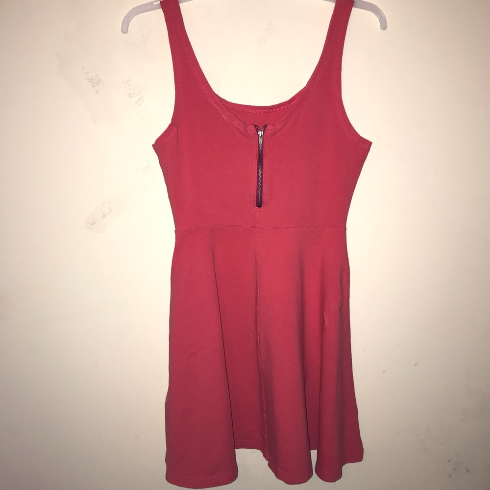 Red Dress - Picture 2 of 3
